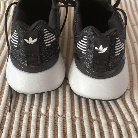 Adidas swift run 22 - Picture 3 of 6